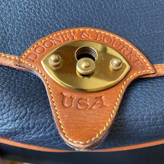 【ヴィンテージ品】DOONEY&BOURKE ドゥーニー&バーク ポシェット レディースのバッグ(ショルダーバッグ)の商品写真