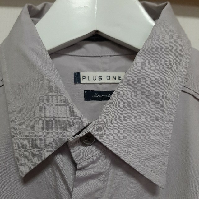 PLUS ONE(プラスワン)のプラスワン　半袖シャツ メンズのトップス(シャツ)の商品写真