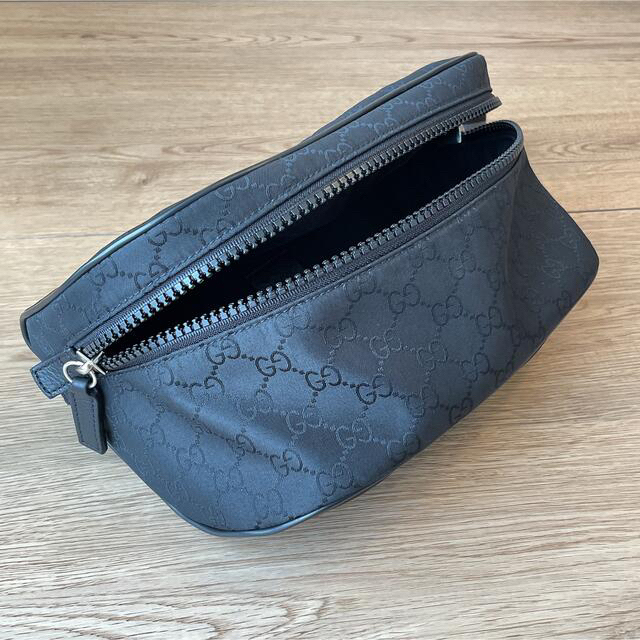 GUCCI】ショルダーバッグ メンズ 即日発送 GUCCI】ショルダーバッグ メンズ 即日発送
