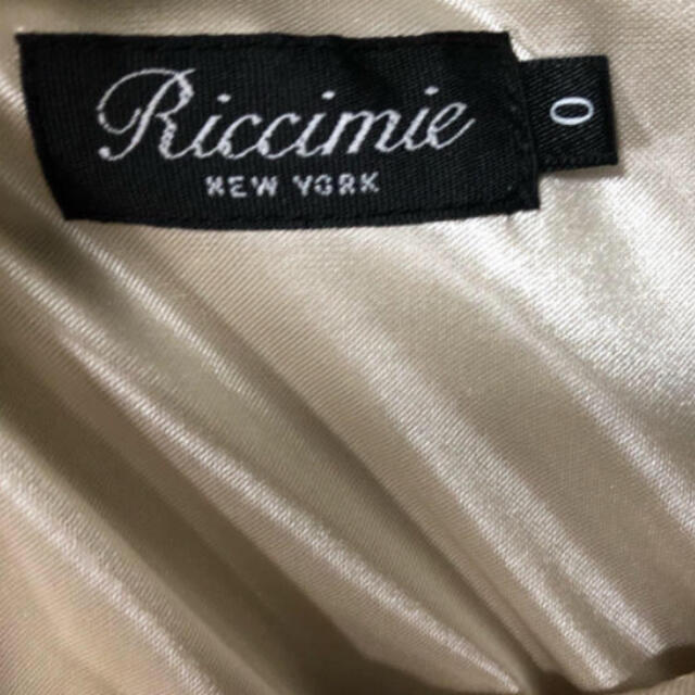 Riccimie New York(リッチミーニューヨーク)の週末限定価格　Riccimie New York ベージュ　半袖ブラウス レディースのトップス(シャツ/ブラウス(半袖/袖なし))の商品写真