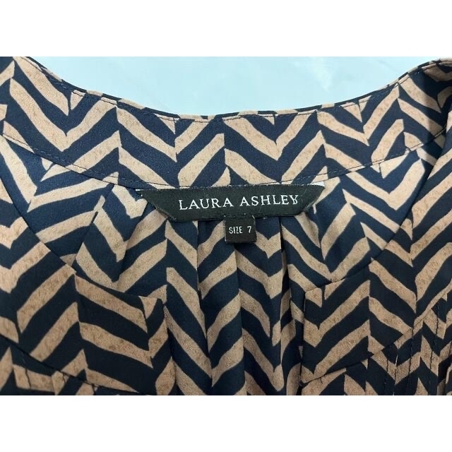 LAURA ASHLEY(ローラアシュレイ)のLAURA ASHLEY☆チュニックワンピース7☆ブラウン【美品】 レディースのトップス(チュニック)の商品写真