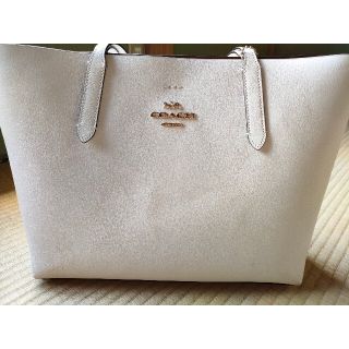 コーチ(COACH)のcoach　コーチ　トートバッグ　白(トートバッグ)