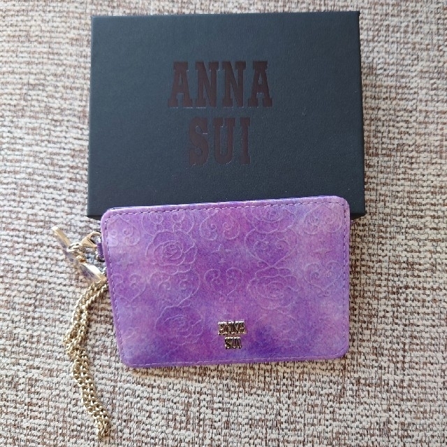 ANNA SUI(アナスイ)のANNA SUI アナスイ☆ローズハートパスケース レディースのファッション小物(パスケース/IDカードホルダー)の商品写真