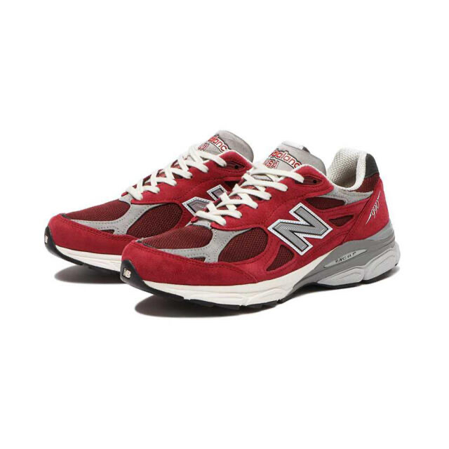 New Balance M990V3