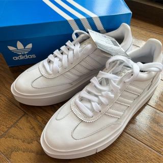 アディダス(adidas)の【新品】adidasスニーカー(スニーカー)