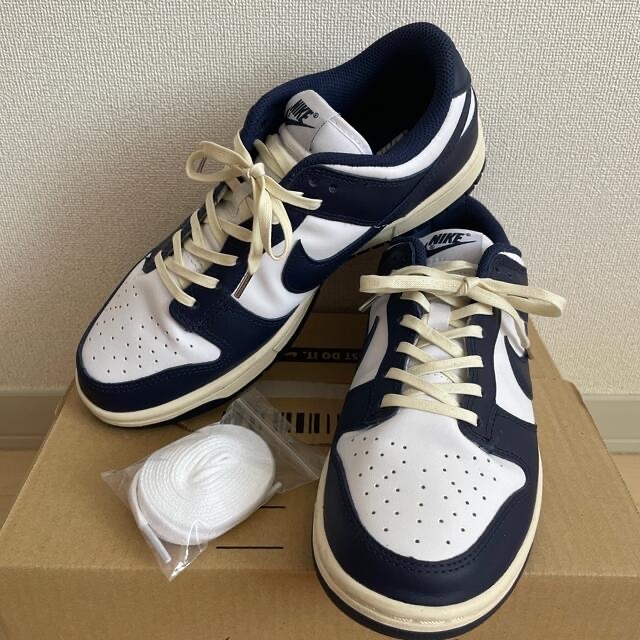 NIKE(ナイキ)のNike WMNS Dunk Low "Vintage Navy" レディースの靴/シューズ(スニーカー)の商品写真