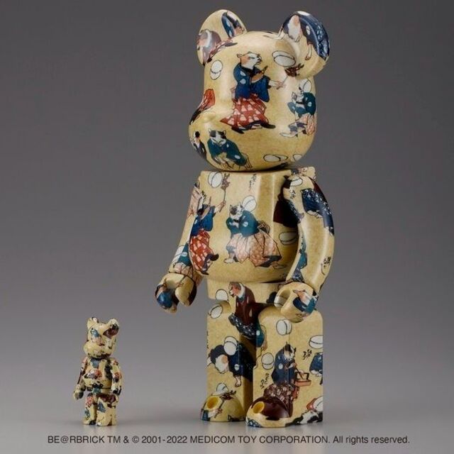 BE@RBRICK(ベアブリック)のBE@RBRICK 歌川国芳「流行猫の曲鞠」 100% & 400% エンタメ/ホビーのフィギュア(その他)の商品写真