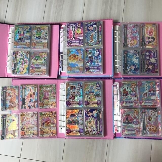 最大84%オフ! アイカツ オフィシャルバインダー大量カードまとめ売り