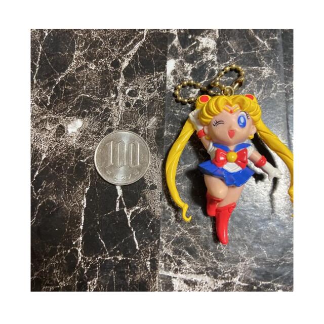 セーラームーン(セーラームーン)のセーラームーン　ルナ　アルテミス　当時品　フィギュアキーホルダー3個セット エンタメ/ホビーのおもちゃ/ぬいぐるみ(キャラクターグッズ)の商品写真