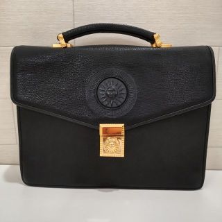ヴェルサーチ クラッチバッグの通販 68点 | VERSACEを買うならラクマ