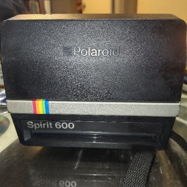 Polaroid　インスタントカメラ　spirit600 スマホ/家電/カメラのカメラ(フィルムカメラ)の商品写真