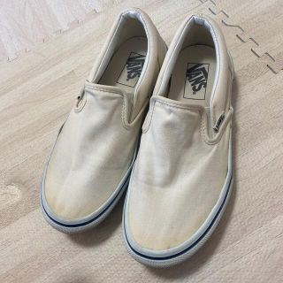 ヴァンズ(VANS)の［バンズ］スリッポン　白　23.5センチ(スリッポン/モカシン)