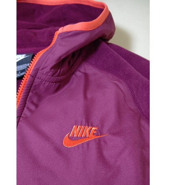 NIKE(ナイキ)のmyismysw様専用　　　【新品未使用】NIKE フリースパーカー レディースのトップス(パーカー)の商品写真