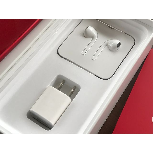 Apple(アップル)の【美品】■iPhone8Plus 256GB RED SIMフリー■ スマホ/家電/カメラのスマートフォン/携帯電話(スマートフォン本体)の商品写真