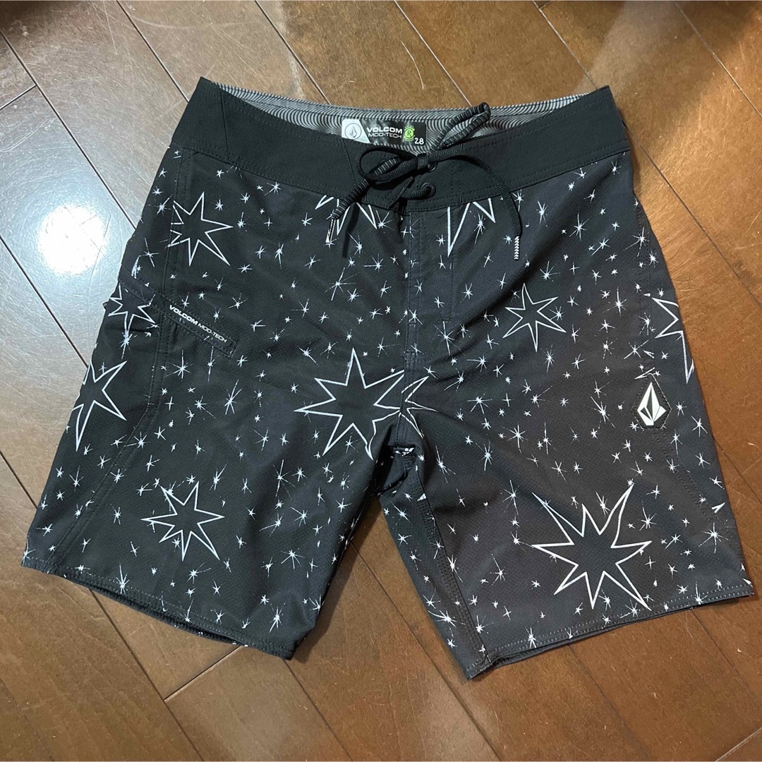 volcom(ボルコム)の【新品未使用】VOLCOM ボルコム ショートパンツ サーフパンツ メンズの水着/浴衣(水着)の商品写真