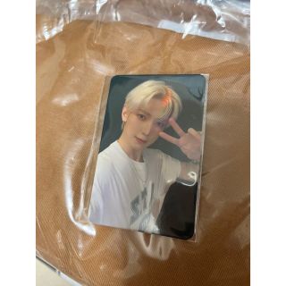 ATEEZ Wonderwall ホロトレカ ヨサンの通販 by みん's shop|ラクマ