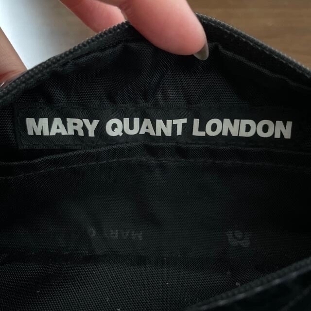 MARY QUANT(マリークワント)のMARY QUANT マリクワ ペンケース レディースのファッション小物(ポーチ)の商品写真