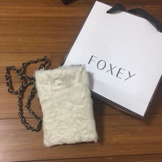 フォクシー(FOXEY)のFOXEY携帯ポーチ(ショルダーバッグ)