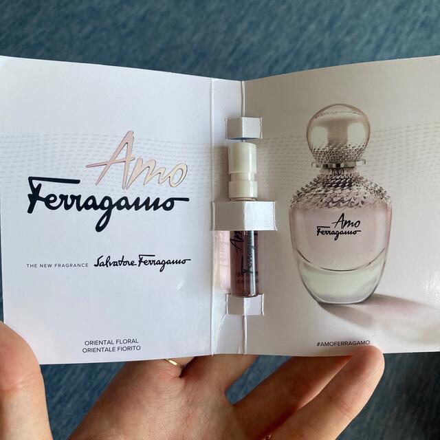 Salvatore Ferragamo(サルヴァトーレフェラガモ)のフェラガモ　サンプル　香水 コスメ/美容の香水(香水(女性用))の商品写真