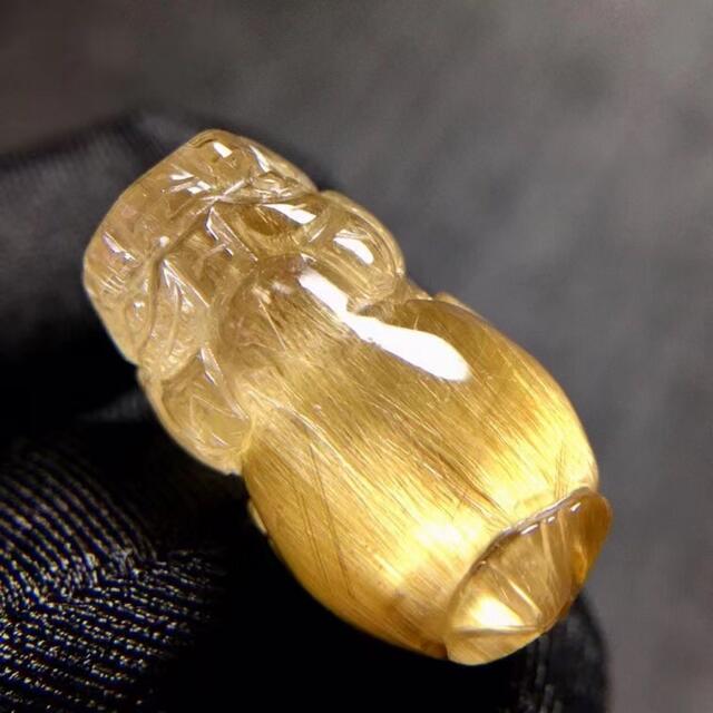 ⭐︎【天然】ゴールド ルチル クオーツ ルース 貔貅 4.8g - 各種パーツ
