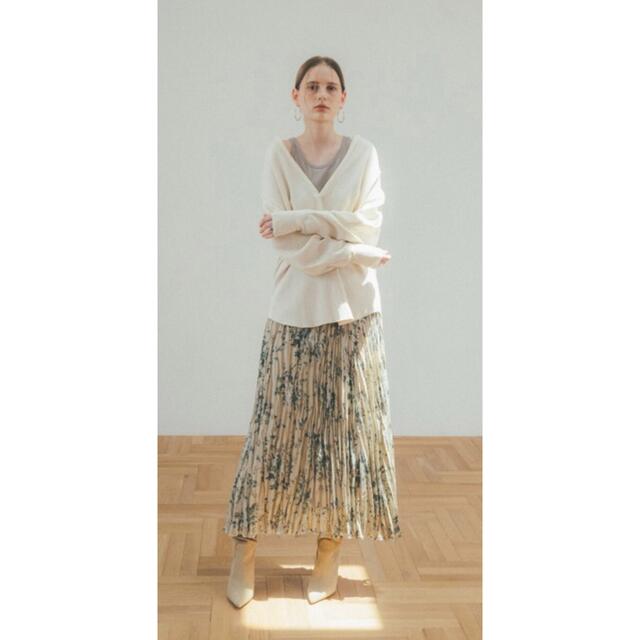 レディースクラネ　OLD FLOWER PLEAT LONG SKIRT