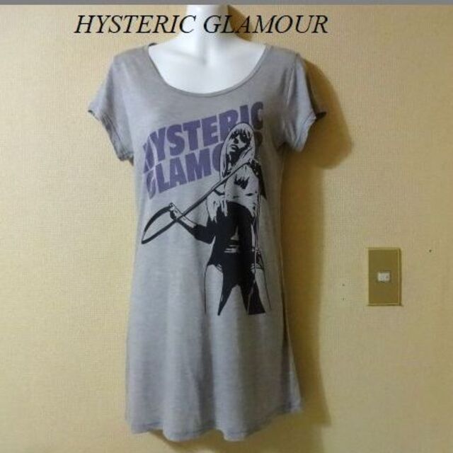 HYSTERIC GLAMOUR(ヒステリックグラマー)のHYSTERIC GLAMOURヒステリック♡SEXYガール絵柄Tシャツワンピ レディースのトップス(Tシャツ(半袖/袖なし))の商品写真