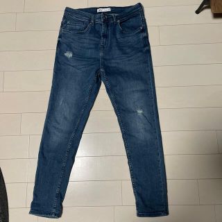 ザラ(ZARA)のZARA ダメージジーンズ　EUR40(デニム/ジーンズ)