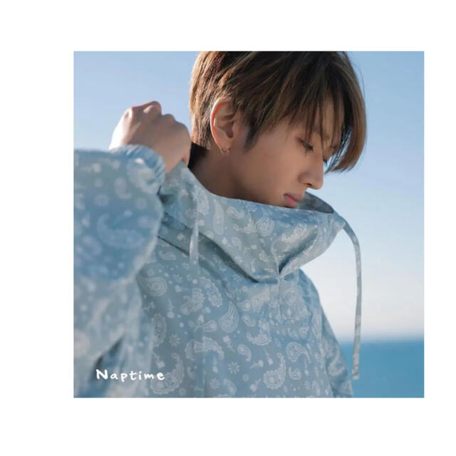 Nissy naptime プルオーバーパーカー