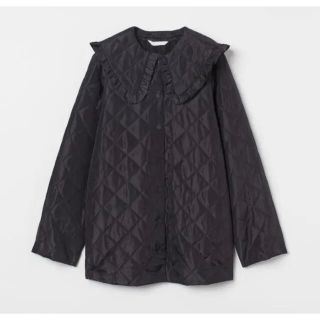 H&M - 襟付きキルティングジャケット フリルキルティングジャケットの