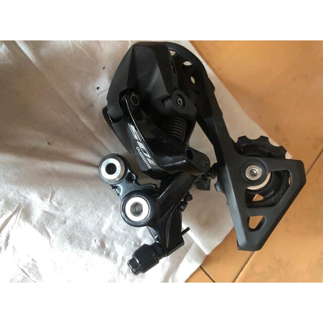 SHIMANO(シマノ)のシマノ　105  R7000  ディレイラーセット　　ロードバイク スポーツ/アウトドアの自転車(パーツ)の商品写真