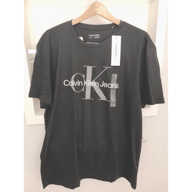 ck Calvin Klein(シーケーカルバンクライン)のカルバンクライン　メンズ　ロゴTシャツ　新品　　XL メンズのトップス(Tシャツ/カットソー(半袖/袖なし))の商品写真