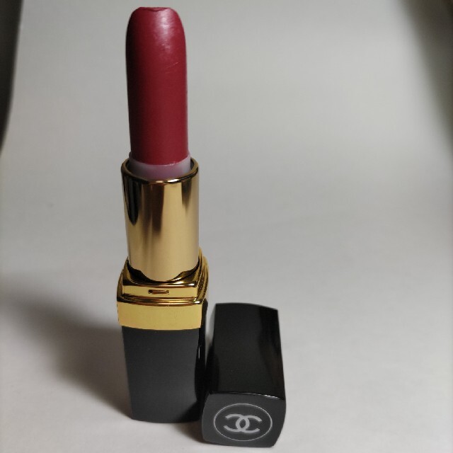 CHANEL(シャネル)の新品未使用«シャネル»口紅 SOLEIL ARDENT10 コスメ/美容のベースメイク/化粧品(口紅)の商品写真