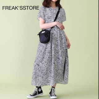 フリークスストア(FREAK'S STORE)の週末限定価格＊美品 フリークスストア  花柄 ワンピース(ロングワンピース/マキシワンピース)