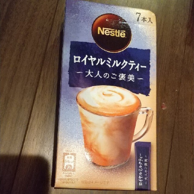 Nestle(ネスレ)のNestlé ロイヤルミルクティー～大人のご褒美～  7本 食品/飲料/酒の飲料(茶)の商品写真