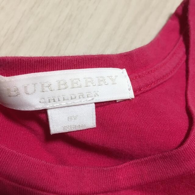 BURBERRY(バーバリー)のBurberry バーバリー　裾チェック　トップス キッズ/ベビー/マタニティのキッズ服女の子用(90cm~)(Tシャツ/カットソー)の商品写真