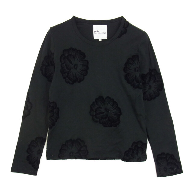 COMME des GARCONS(コムデギャルソン)のCOMME des GARCONS コムデギャルソン noir kei ninomiya ノワールケイニノミヤ AD2014 3N-T007 花 フラワー フロッキー パッチ クルーネック 長袖 Tシャツ カットソー ブラック系 S【中古】 レディースのトップス(カットソー(長袖/七分))の商品写真