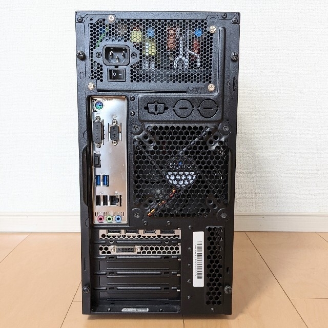 自作ゲーミングPC i5-8500/16GB/GTX1060/SSD/HDD