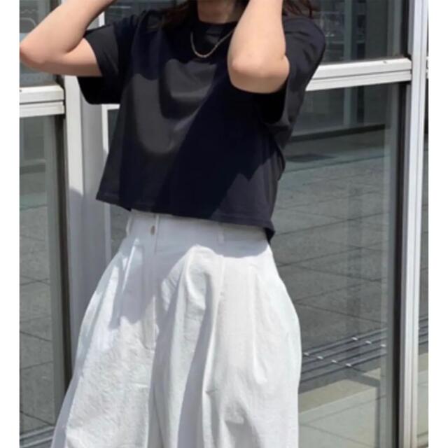 ETRE TOKYO クロップドプロダクトダイTee レディースのトップス(Tシャツ(半袖/袖なし))の商品写真
