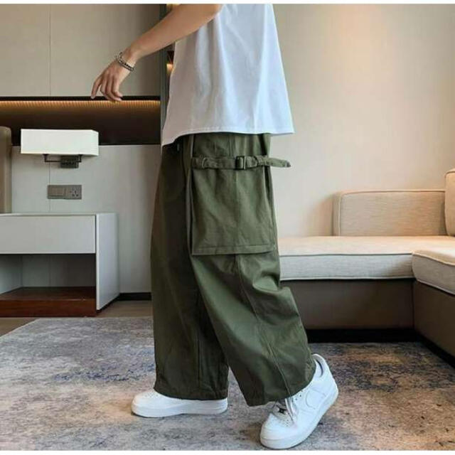 ☆新品未使用☆ カーゴパンツ ワイド ユニセックス 袴パンツ カーキ XLの通販 by キキ➽'s shop|ラクマ ☆新品未使用☆ カーゴパンツ ワイド ユニセックス 袴パンツ カーキ XLの通販 by キキ➽'s shop|ラクマ