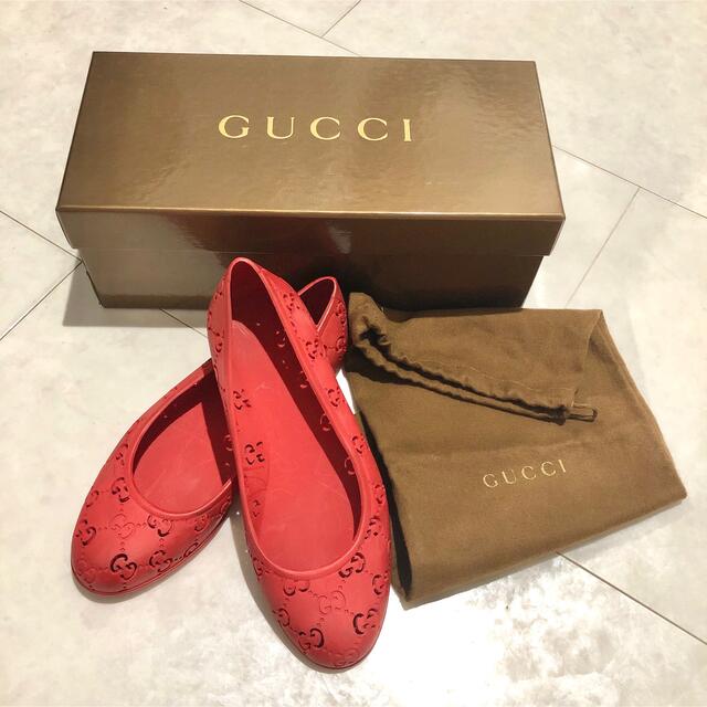 Gucci - GUCCI ラバーフラットシューズ 35 レッド 箱付 22cmの通販 by