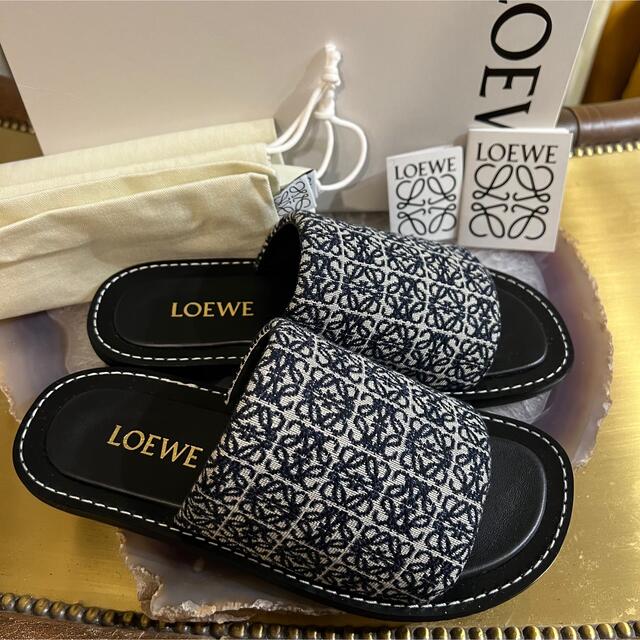 新品付属品付】LOEWE アナグラム サンダル ネイビー-