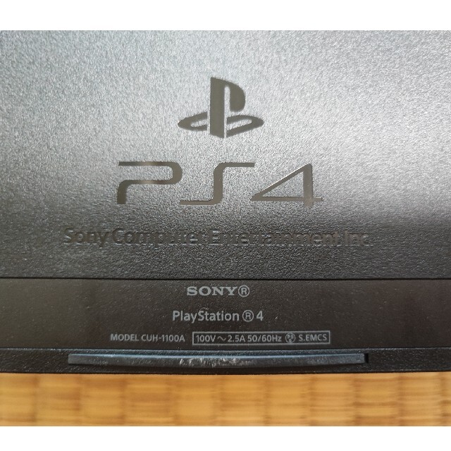 【ジャンク品】Playstation4 (CUH-1100A) 3