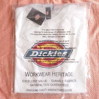 ディッキーズ(Dickies)の【新品未使用】ディッキーズ Dickies ロゴプリント 半袖Tシャツ 白(Tシャツ/カットソー(半袖/袖なし))