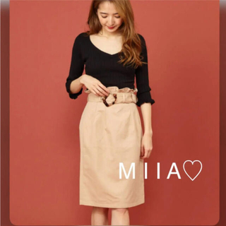 ミーア(MIIA)の新品タグ付❤️MIIA❤️ミーア　ツイルバックフリルタイトスカート(ひざ丈スカート)