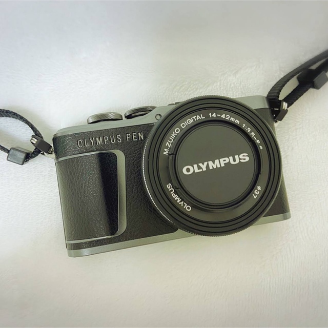 人気商品の OLYMPUS PEN E-PL10 EZレンズキット ブラック スマホ/家電