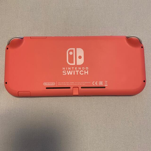 Nintendo Switch(ニンテンドースイッチ)の【最終値下げ】Nintendo Switch Lite〜コーラル〜 エンタメ/ホビーのゲームソフト/ゲーム機本体(携帯用ゲーム機本体)の商品写真