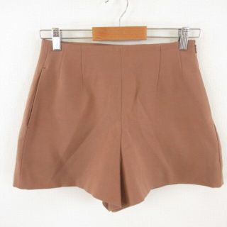 イエナ(IENA)のイエナ ショートパンツ ハイウエスト ストレッチ 茶 キャメル 36(ショートパンツ)