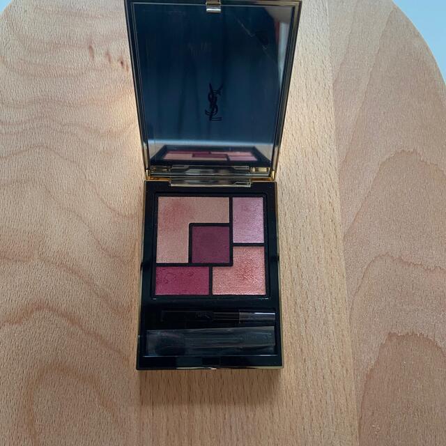 Yves Saint Laurent Beaute(イヴサンローランボーテ)のYSL クチュールクルールパレット9 アイシャドウ　アイカラー　セール　大人気 コスメ/美容のベースメイク/化粧品(アイシャドウ)の商品写真