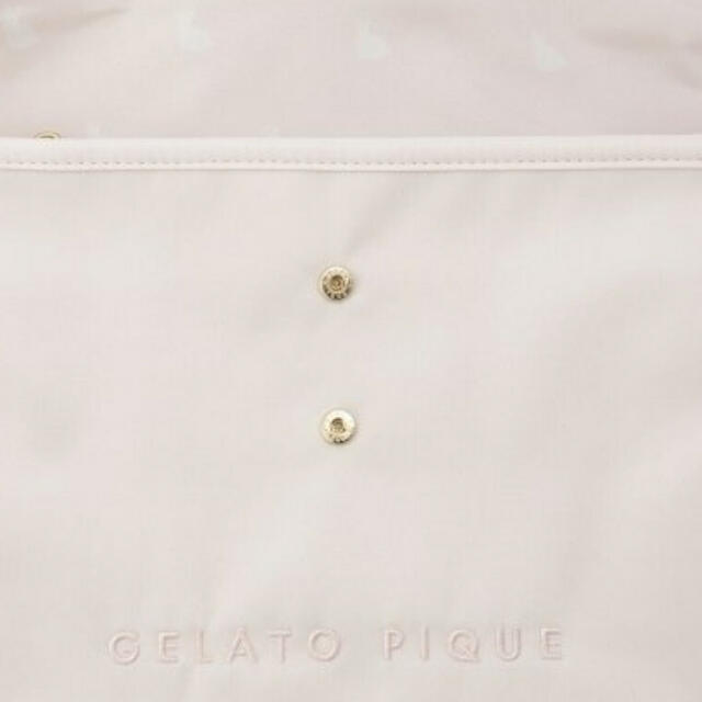 gelato pique(ジェラートピケ)の【新品】gelato pique ウサギ母子手帳ケースL ジェラートピケ キッズ/ベビー/マタニティのマタニティ(母子手帳ケース)の商品写真