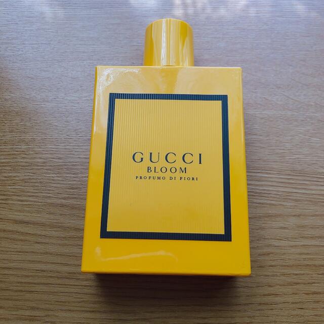 Gucci(グッチ)のGUCCI ブルームプロフーモディフィオールオードプァルファム　100ml コスメ/美容の香水(香水(女性用))の商品写真